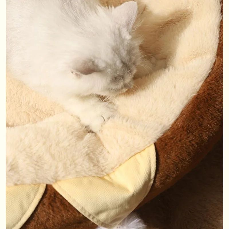 The Ultimate Comfort for Your Pets: Warm Round Pet Bed